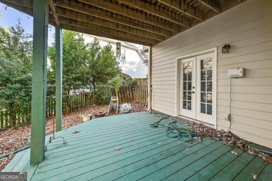 A  beautiful traditional-style home with 5 bedrooms, 4 1/2 on Horseshoe Bend Country Club in Georgia - for sale on GolfHomes.com, golf home, golf lot