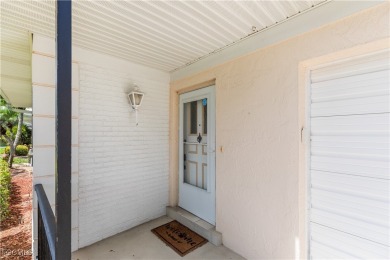 Welcome to this 3 bedroom, 2 bathroom, 2 car garage villa in the on Myerlee Country Club in Florida - for sale on GolfHomes.com, golf home, golf lot