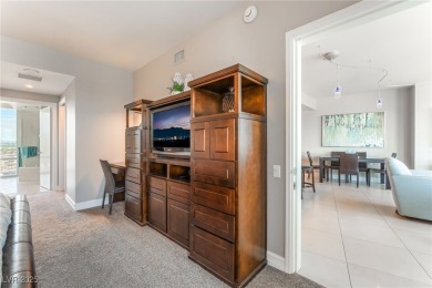 Gorgeously finished and FULLY FURNISHED *Turn-Key* luxury on Las Vegas Country Club in Nevada - for sale on GolfHomes.com, golf home, golf lot