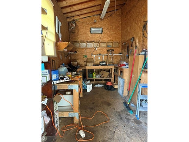 Beautiful multi-level home on a corner lot with fantastic on Holiday Island Golf Course in Arkansas - for sale on GolfHomes.com, golf home, golf lot