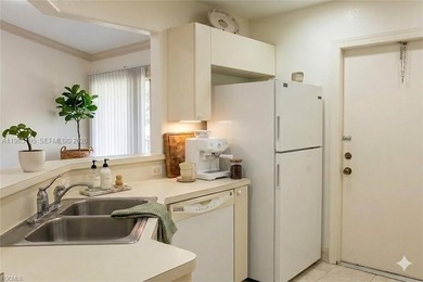 No HOA Well-maintained single family home with 3-bedroom on Lehigh Resort Club in Florida - for sale on GolfHomes.com, golf home, golf lot