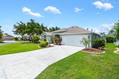 Under contract-accepting backup offers. NEAR LAKE SUMTER LANDING on Mallory Hill Golf and Country Club in Florida - for sale on GolfHomes.com, golf home, golf lot