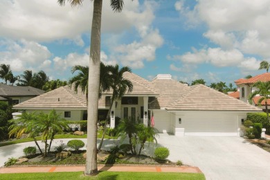 Elegant 4‑Bed, 51/2‑Bath Home in St. Andrews Country on St. Andrews Country Club of Boca Raton in Florida - for sale on GolfHomes.com, golf home, golf lot