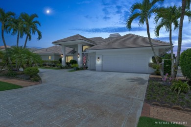Elegant 4‑Bed, 51/2‑Bath Home in St. Andrews Country on St. Andrews Country Club of Boca Raton in Florida - for sale on GolfHomes.com, golf home, golf lot