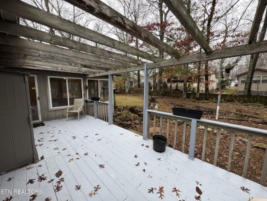 This 3 bedroom, 2.5 bathroom west-facing ranch home in the on Stonehenge Golf Course in Tennessee - for sale on GolfHomes.com, golf home, golf lot