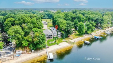 Gorgeous 3 bedrooms & 3 1/2 baths home includes choice of 2 on Orchard Hills Golf Course in Michigan - for sale on GolfHomes.com, golf home, golf lot