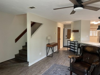 Well kept end unit. 2 BR 2.5 Bath townhouse with high ceilings on Hilaman Park Golf Course in Florida - for sale on GolfHomes.com, golf home, golf lot