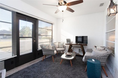 This newly remodeled 2 bedroom, 2 bath, 1 car garage villa is on Highland Lakes Executive Golf Course in Florida - for sale on GolfHomes.com, golf home, golf lot