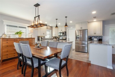 This newly remodeled 2 bedroom, 2 bath, 1 car garage villa is on Highland Lakes Executive Golf Course in Florida - for sale on GolfHomes.com, golf home, golf lot