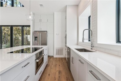 Discover a rare convergence of urban sophistication and coastal on Sea Island Golf Club in Georgia - for sale on GolfHomes.com, golf home, golf lot