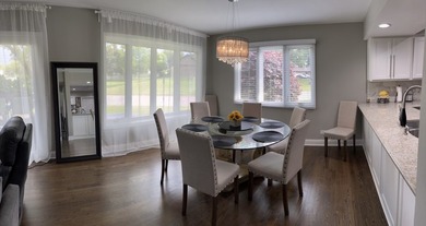 BEAUTIFULLY UPDATED 2022 in Villa Olivia, near golf course. Home on Villa Olivia Country Club in Illinois - for sale on GolfHomes.com, golf home, golf lot