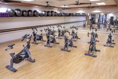 Welcome home to this immaculate 4-bedroom, 4 Bath, one-story on Jupiter Country Club in Florida - for sale on GolfHomes.com, golf home, golf lot