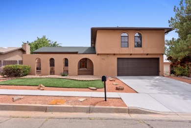 Exceptional Academy Acres home with all the right upgrades! on Arroyo Del Oso Golf Course in New Mexico - for sale on GolfHomes.com, golf home, golf lot