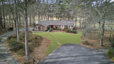 BEAUTIFUL RANCH HOME ON THE GOLF COURSE AT NEWNAN COUNTRY CLUB!! on Newnan Country Club in Georgia - for sale on GolfHomes.com, golf home, golf lot