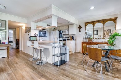 Welcome to this perfectly positioned condo overlooking the golf on Stevens Park Golf Course in Texas - for sale on GolfHomes.com, golf home, golf lot