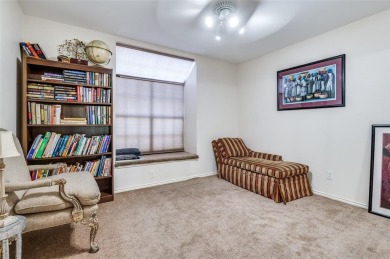 Welcome to this perfectly positioned condo overlooking the golf on Stevens Park Golf Course in Texas - for sale on GolfHomes.com, golf home, golf lot