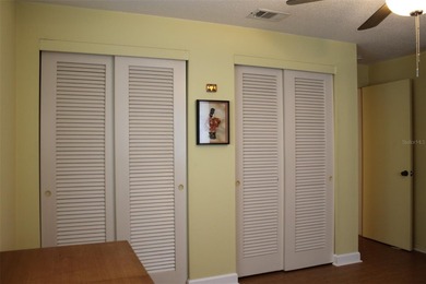 Welcome to this beautifully maintained Eden home with 1598 sq ft on Mainlands Golf Club in Florida - for sale on GolfHomes.com, golf home, golf lot