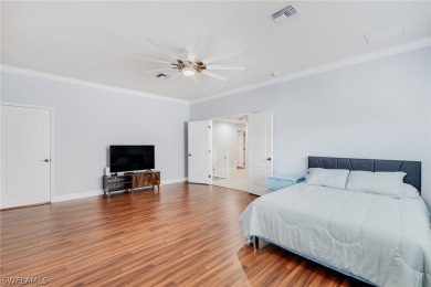 This meticulously kept turnkey condo is perfect for anyone on Gateway Golf and Country Club in Florida - for sale on GolfHomes.com, golf home, golf lot