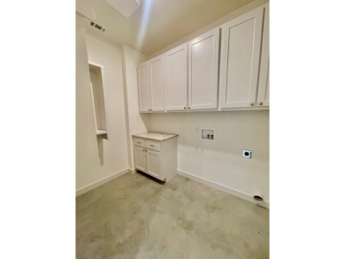 Beautiful new 3/2 custom all Electric home by Clay Lane Homes on on Lighthouse Golf Course in Texas - for sale on GolfHomes.com, golf home, golf lot