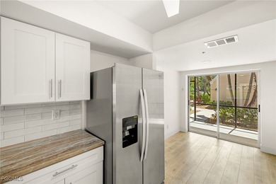 SELLER IS VERY MOTIVATED!!! Kelly Greens Golf & Country Club on Kelly Greens Golf and Country Club in Florida - for sale on GolfHomes.com, golf home, golf lot