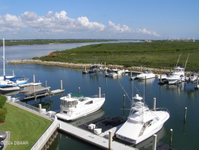 LOCATION, LOCATION, LOCATION!  Top floor, end unit, in bldg 100 on Harbour Village Golf and Yacht Club in Florida - for sale on GolfHomes.com, golf home, golf lot