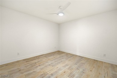 SELLER IS VERY MOTIVATED!!! Kelly Greens Golf & Country Club on Kelly Greens Golf and Country Club in Florida - for sale on GolfHomes.com, golf home, golf lot