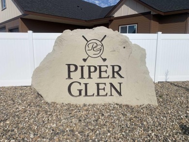 Step into 1800 sq ft of elegance with a view. Soft neutral on Scotch Pines Golf Course in Idaho - for sale on GolfHomes.com, golf home, golf lot
