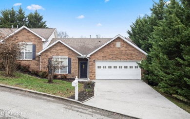 Charming Updated Condo in North Knox - All Brick, One Level, End on Whittle Springs Golf Course in Tennessee - for sale on GolfHomes.com, golf home, golf lot