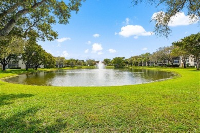 MAGNIFICENT 2/2 CONDO, TOTALLY RENOVATED.  MODERN EUROPEAN STYLE on Wynmoor Golf Course in Florida - for sale on GolfHomes.com, golf home, golf lot