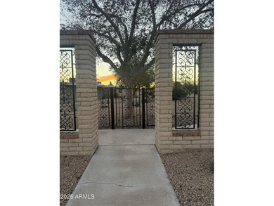 Welcome to this charming end unit in the 55+ Dawn Camp at in on Sun City Riverview Golf Course in Arizona - for sale on GolfHomes.com, golf home, golf lot