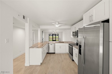 SELLER IS VERY MOTIVATED!!! Kelly Greens Golf & Country Club on Kelly Greens Golf and Country Club in Florida - for sale on GolfHomes.com, golf home, golf lot