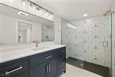 SELLER IS VERY MOTIVATED!!! Kelly Greens Golf & Country Club on Kelly Greens Golf and Country Club in Florida - for sale on GolfHomes.com, golf home, golf lot