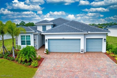 WELCOME HOME.....Seller is offering a credit to the buyer to on River Hall Country Club in Florida - for sale on GolfHomes.com, golf home, golf lot