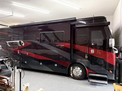 5 Bedroom Custom Home | Boat & RV Garage | Outdoor Kitchen | on Juliette Falls Golf and Spa Club in Florida - for sale on GolfHomes.com, golf home, golf lot