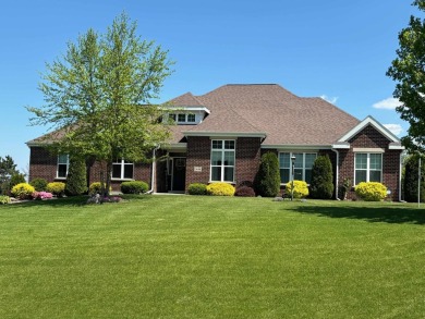 Welcome to this Charming 3 Bed, 3.5 Bath Home in Cherry Wood on Tumbledown Trails Golf Course in Wisconsin - for sale on GolfHomes.com, golf home, golf lot