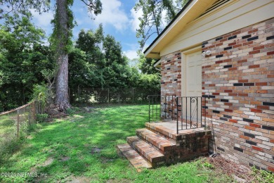 Nestled in the prestigious San Jose area, this charming on San Jose Country Club in Florida - for sale on GolfHomes.com, golf home, golf lot