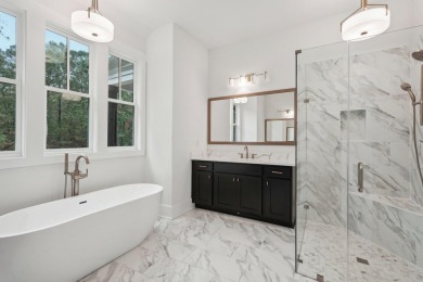Home is ready to close now. $10,000 closing cost incentive for on Harbor Club Golf and Country Club in Georgia - for sale on GolfHomes.com, golf home, golf lot