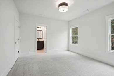 Home is ready to close now. $10,000 closing cost incentive for on Harbor Club Golf and Country Club in Georgia - for sale on GolfHomes.com, golf home, golf lot