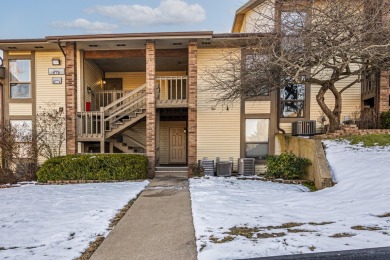 Beautiful, 1-bedroom/1-bath condo overlooking the 18th fairway on Pointe Royale Village Country Club in Missouri - for sale on GolfHomes.com, golf home, golf lot