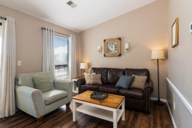 Beautiful, 1-bedroom/1-bath condo overlooking the 18th fairway on Pointe Royale Village Country Club in Missouri - for sale on GolfHomes.com, golf home, golf lot
