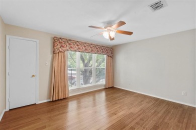 Discover the charm of this beautiful 2BR, 2BA corner condo with on Stevens Park Golf Course in Texas - for sale on GolfHomes.com, golf home, golf lot