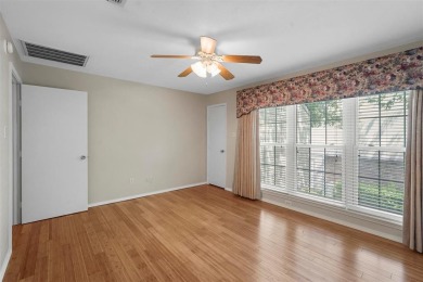 Discover the charm of this beautiful 2BR, 2BA corner condo with on Stevens Park Golf Course in Texas - for sale on GolfHomes.com, golf home, golf lot