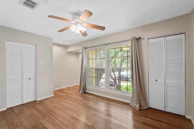 Discover the charm of this beautiful 2BR, 2BA corner condo with on Stevens Park Golf Course in Texas - for sale on GolfHomes.com, golf home, golf lot