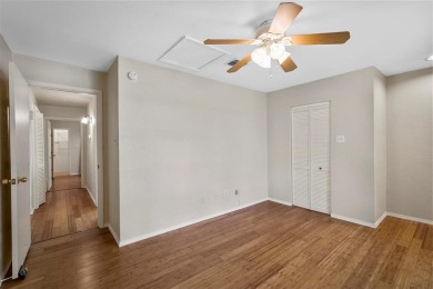 Discover the charm of this beautiful 2BR, 2BA corner condo with on Stevens Park Golf Course in Texas - for sale on GolfHomes.com, golf home, golf lot