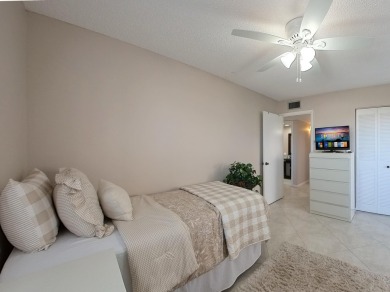 Perfect Location for this stunning second floor 2 bedrooms and 2 on Kings Point Golf -Flanders Way in Florida - for sale on GolfHomes.com, golf home, golf lot