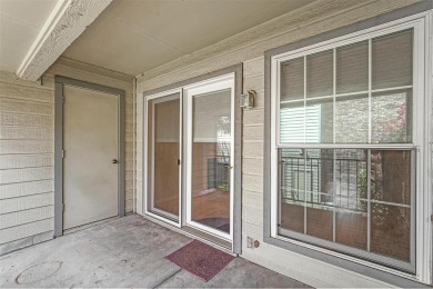 Discover the charm of this beautiful 2BR, 2BA corner condo with on Stevens Park Golf Course in Texas - for sale on GolfHomes.com, golf home, golf lot