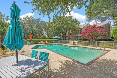 Discover the charm of this beautiful 2BR, 2BA corner condo with on Stevens Park Golf Course in Texas - for sale on GolfHomes.com, golf home, golf lot