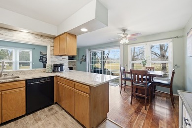 SPECTACULAR GOLF COURSE LOCATION! This sharp ranch-style on Fox Run Golf Links in Illinois - for sale on GolfHomes.com, golf home, golf lot