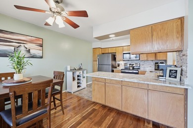 SPECTACULAR GOLF COURSE LOCATION! This sharp ranch-style on Fox Run Golf Links in Illinois - for sale on GolfHomes.com, golf home, golf lot