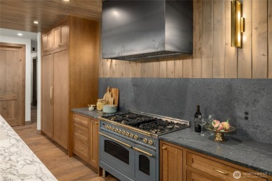 Tucked within Suncadia's coveted Pinegrass Loop, this Woodridge on Suncadia Resort in Washington - for sale on GolfHomes.com, golf home, golf lot